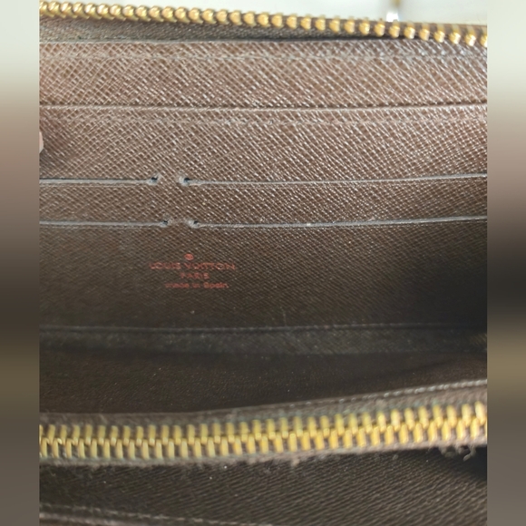 Louis Vuitton Damier Ebene Zippy Wallet with Dust Bag - Picture 7 of 10